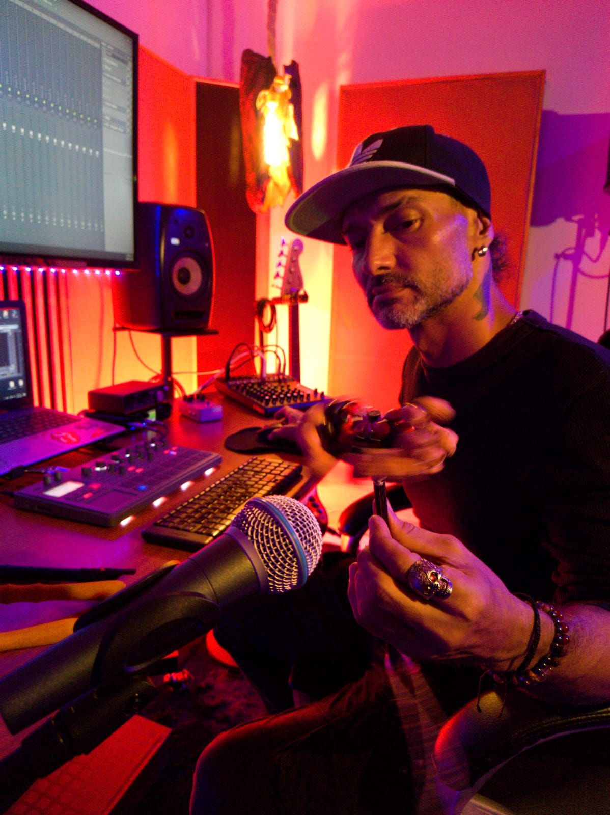 Aprendizaje aplicado en producción de audio con equipo real